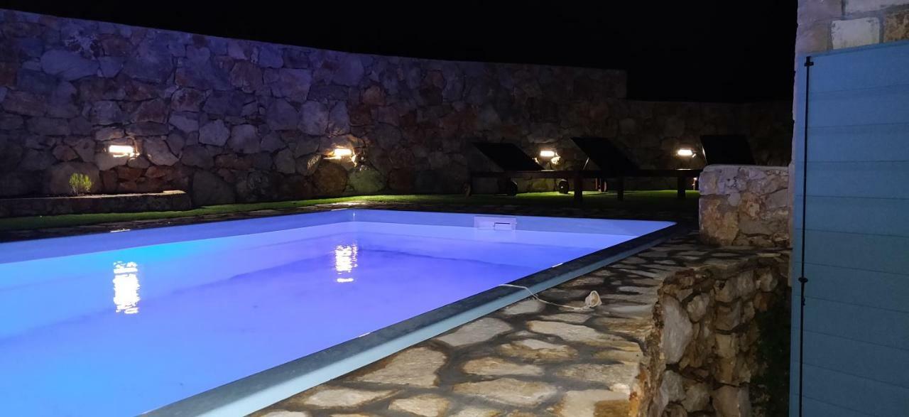 Mala Villa- Private Heated Pool Novalja Eksteriør bilde